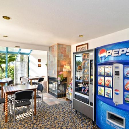 America'S Best Value Inn Of Новато Екстериор снимка