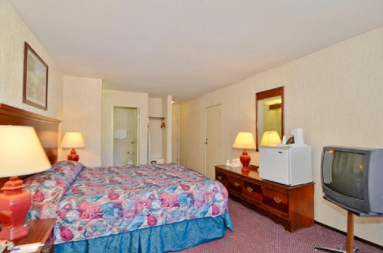 America'S Best Value Inn Of Новато Стая снимка